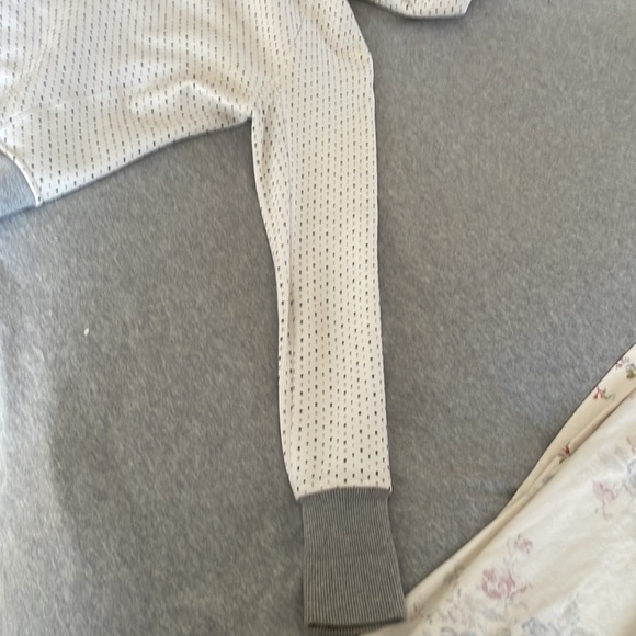 Lululemon Scuba Hoodie - Picture 7 of 10